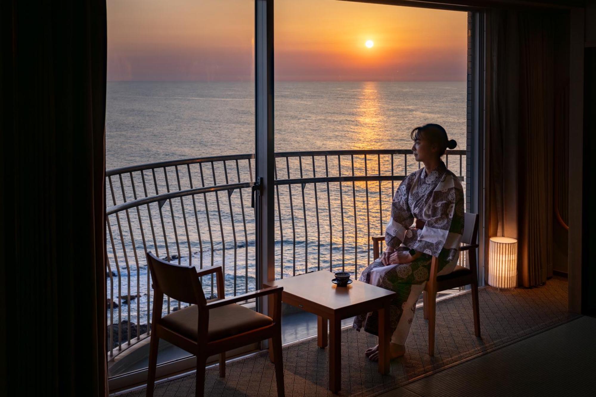 Kamenoi Hotel Genkainada Kitakyūshū Extérieur photo